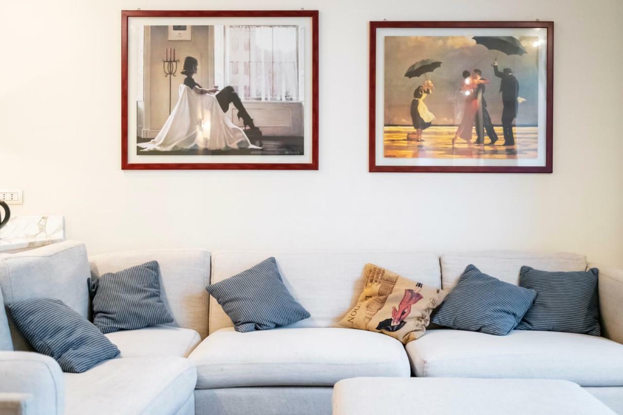 Santo Stefano Luxury Apartment 밀라노 외부 사진