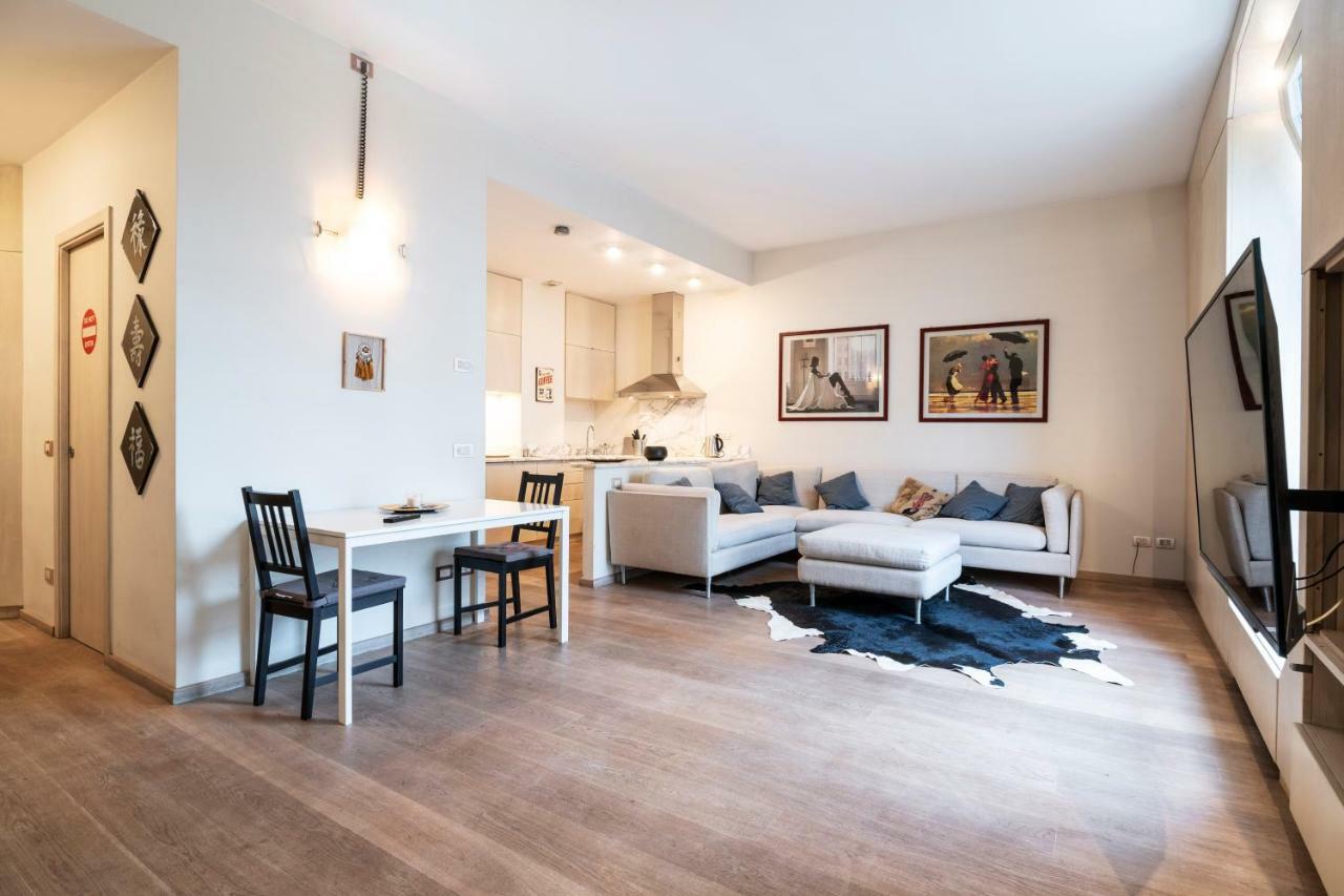 Santo Stefano Luxury Apartment 밀라노 외부 사진